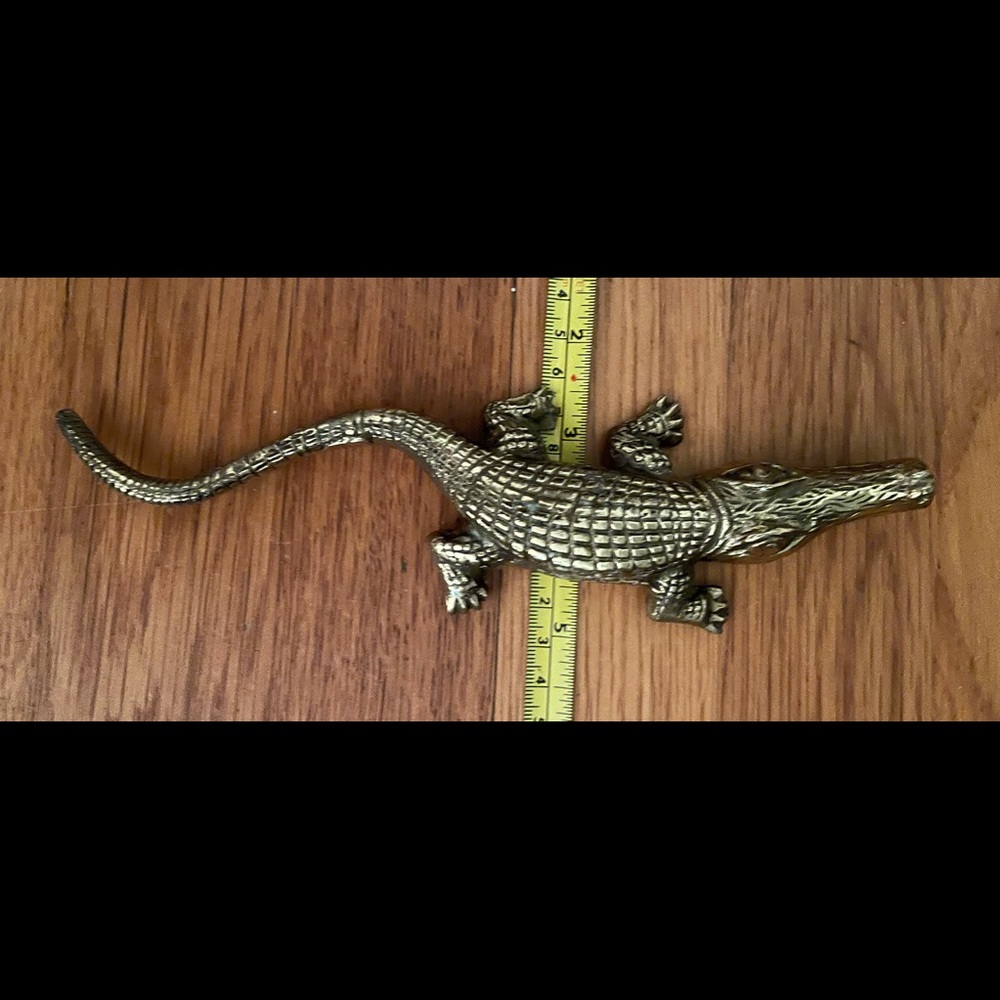 Vintage Metal Alligator Figurine - Picture 3 of 4